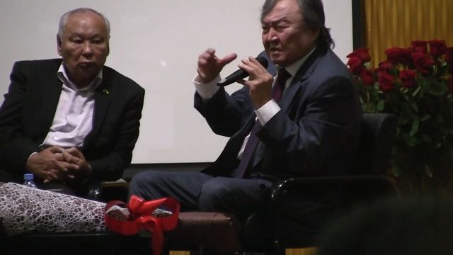 Олжас Сулейменов: Независимость Казахстану подарили или она добыта? смотреть онлайн