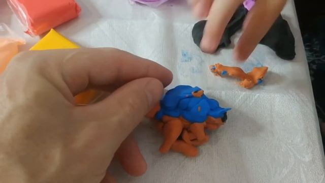 Лепим из Пластилина - Значок щенячий патруль - Леди Баг значок- Какулька с глазками! Вкуся и Медвед смотреть онлайн