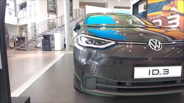 DESIGN: 2021 #Volkswagen ID.3 ▶ QUICK Walkaround смотреть онлайн