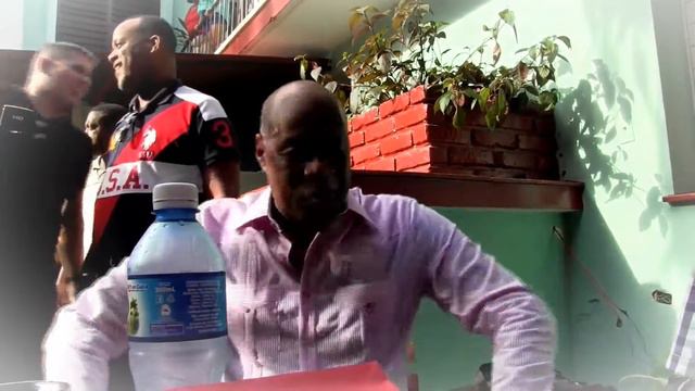 Recibimiento a Jhonny Ventura en la EGREM de Santiago de Cuba смотреть онлайн