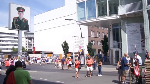 Checkpoint Charlie Berlin: The tourist attraction [HD] смотреть онлайн