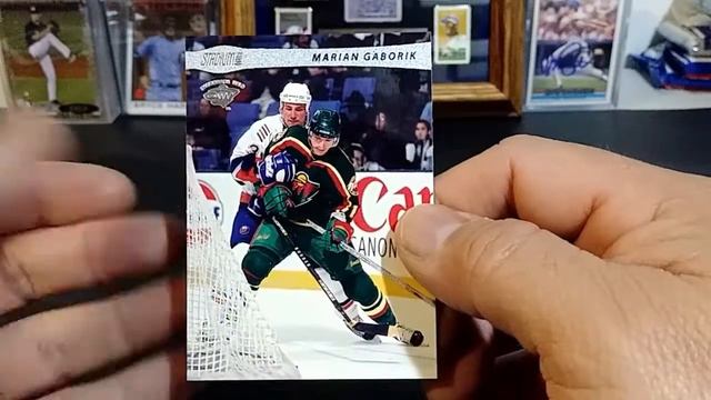 Cards from Bens Cards & Collectibles Breaks Are in (TSC & Synergy) (4/23/21) смотреть онлайн