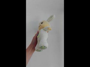 Овечка Тини Лав вязаная