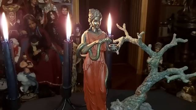 ЗАКРЫТЬ ХВОРЬ НА ЗАМОК ДЛЯ ВСЕХ ВЕДЬМИНА ИЗБА ИНГА ХОСРОЕВА смотреть онлайн
