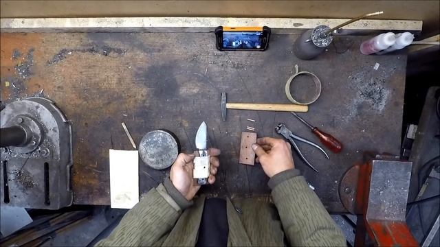 Forging a Knife from a File смотреть онлайн