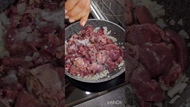 Куриная ПЕЧЕНЬ со сметаной и луком. Простой рецепт печёнки смотреть онлайн