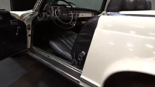 834 TPA 1971 Mercedes Benz 280SL 2.8L M130 Inline 6 4 Speed Automatic смотреть онлайн