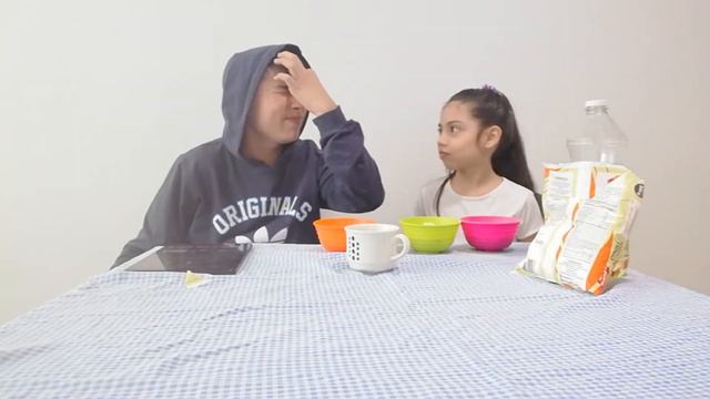 Haciendo Play-Doh Casera con mi Hermana !Casi sale mal¡ - Daniel Vargas смотреть онлайн