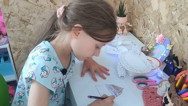 Поделка из бумаги Кошечка часть 2 смотреть онлайн