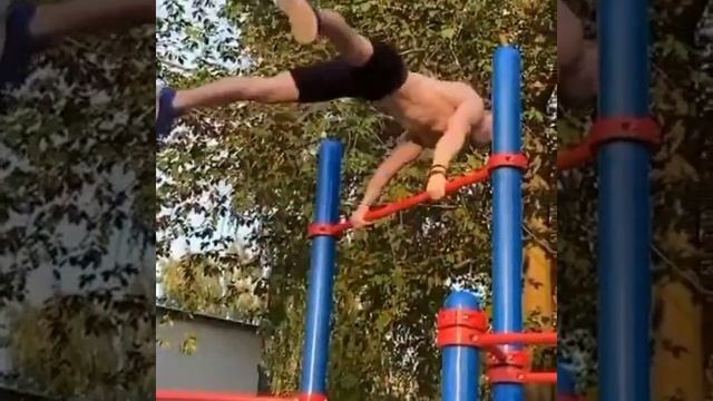 Монтирую видео #монтаж #подпишись #поставьлайк #работа #монтажработа смотреть онлайн