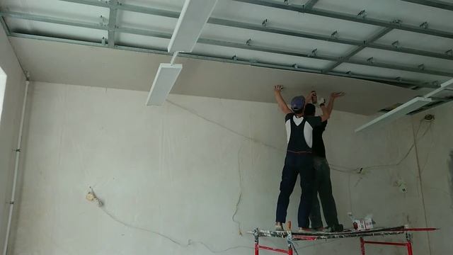 МОНТАЖ ГИПСОКАРТОНА НА ПОТОЛОК ВИДЕО #14 смотреть онлайн
