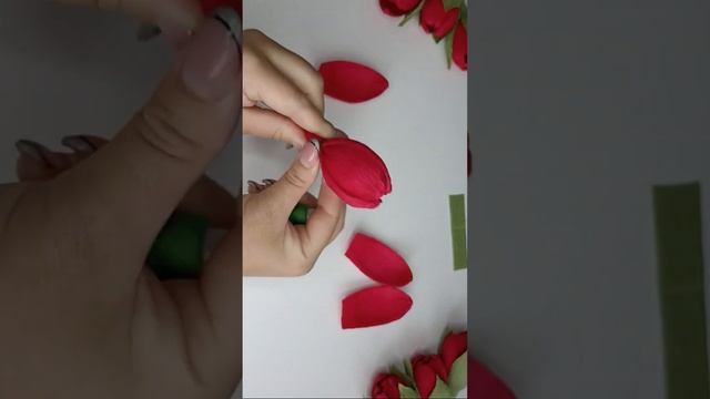 ?Как сделать Тюльпаны за 5 минут из Гофрированной бумаги смотреть онлайн