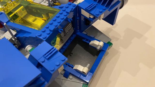 LEGO Icons 90th Anniversary Set 10497 Galaxy Explorer REVIEW! смотреть онлайн
