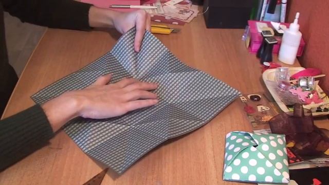 Необычная валентинка / Скрапбукинг для начинающих / The Workshop смотреть онлайн