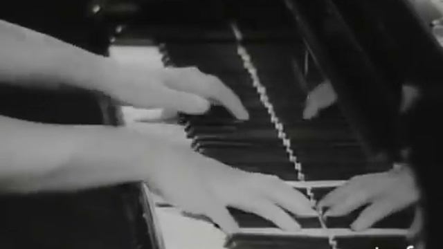 Toshiko Akiyoshi Performs "The Village" (Rare) смотреть онлайн
