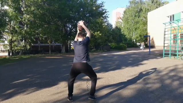 Учу играть в "Настоящий" баскетбол смотреть онлайн