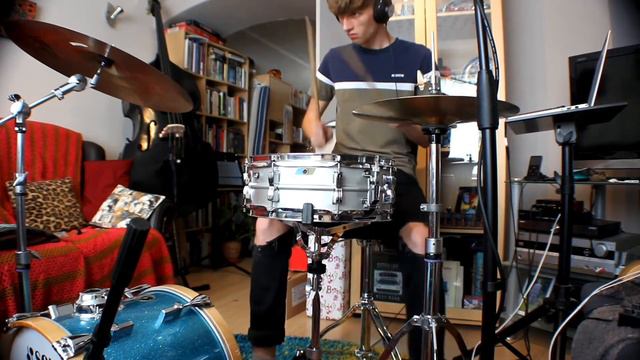 Ludwig Acrolite 1970’s 14”x 5” Snare Drum смотреть онлайн