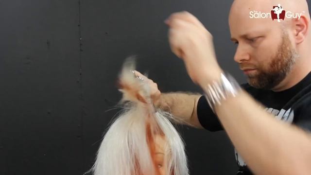 Female Emo/Scene Haircut смотреть онлайн