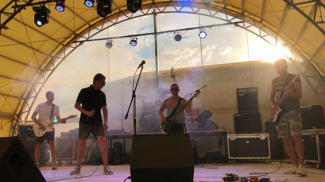 Capetown - Раз, два, три... (live) смотреть онлайн