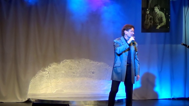 АЛЬБЕРТ АСАДУЛЛИН "Диалог у телевизора" В.Высоцкий смотреть онлайн