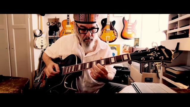 “Summertime” • Ibanez AKJ-95 смотреть онлайн