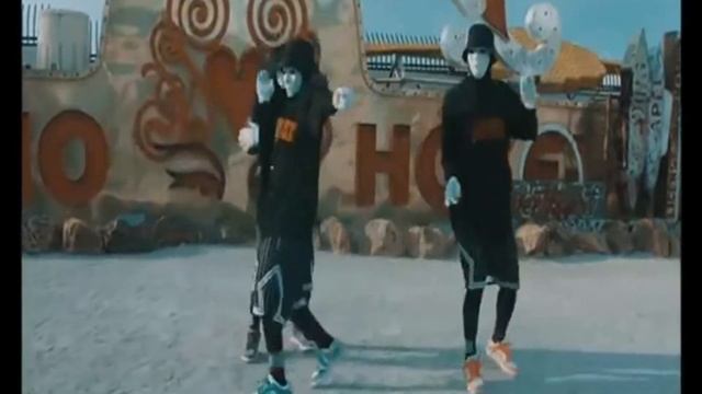 elSKemp - Crowning смотреть онлайн