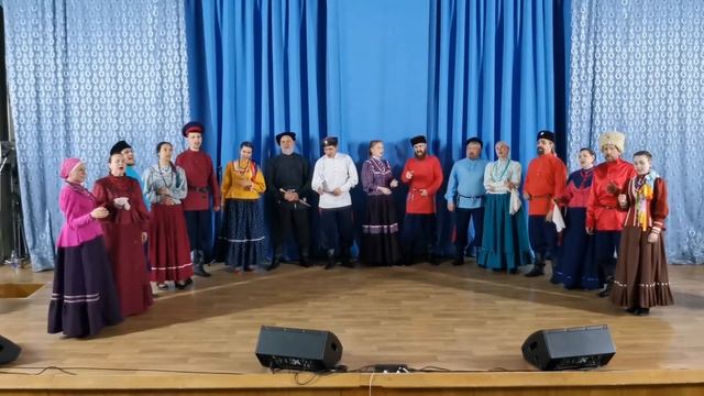 Народный ансамбль казачьей песни＂Ставр＂ смотреть онлайн