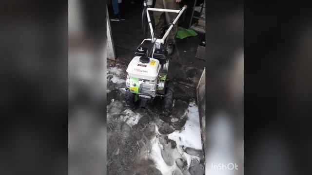 Redverg мотокультиватор 7л/С 25000₽ сборка и прогрев))) смотреть онлайн