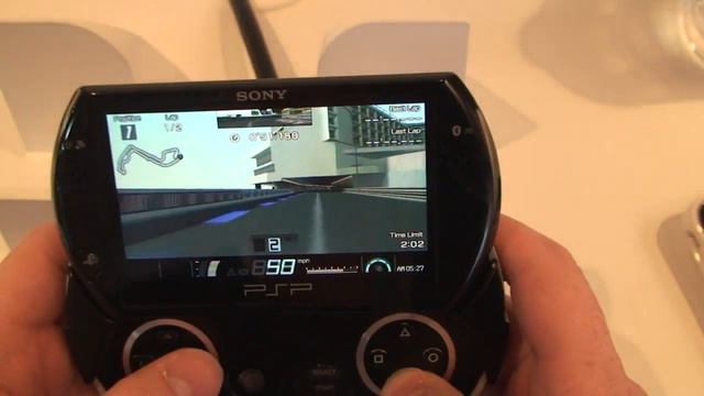 First HandsOn: Gran Turismo on new PSP! смотреть онлайн