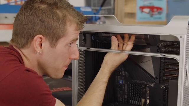 The Mac Pro Apple WISHES they built - Hack Pro Pt. 1 смотреть онлайн