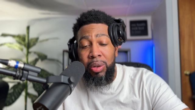 WHICH ONE IS BETTER? LO PRO FXONE VS TPOB TROLL смотреть онлайн