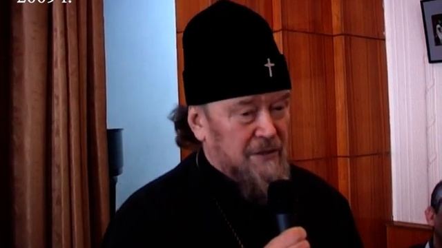 Ректор Таврической духовной семинарии Митрополит Лазарь беседует с православной молодежью смотреть онлайн