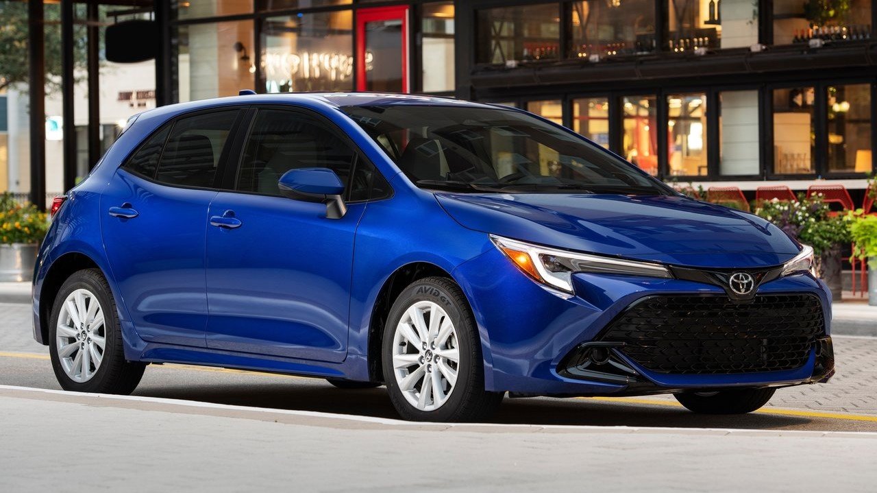 Toyota Corolla Hatchback - 2023