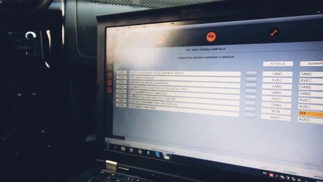 Comment configurer les centralisés automatique DACIA/DUSTER /SANDERO 2010-2013 смотреть онлайн