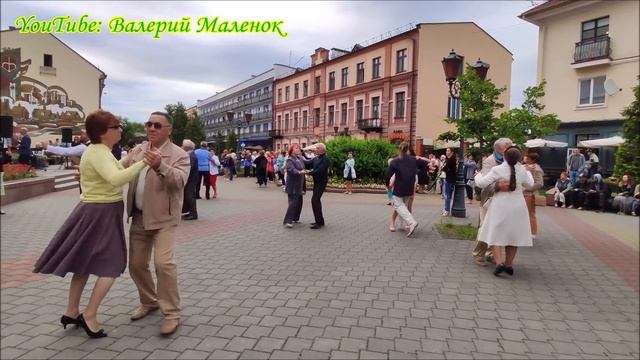 Французский вальс на улице! СМОТРИТЕ!!! смотреть онлайн