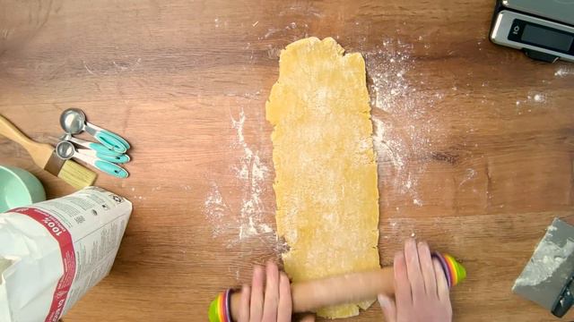 Pear Gateau Breton - A Classic Rustic French Butter Cake смотреть онлайн