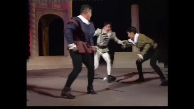 У.Шекспир "Ромео Жулет хоёр" сонгодог жүжгийн хэсгээс - Romeo and Juliet by William Shakespeare смотреть онлайн