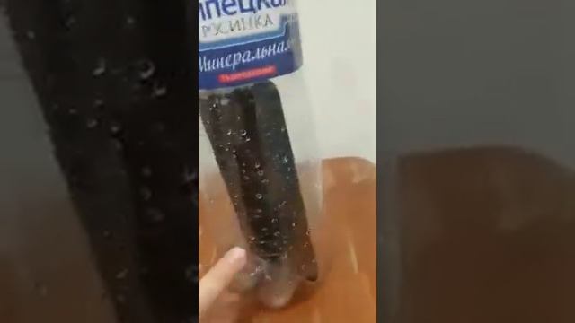 Засунул свой телефон в бутылку!!!!!!!!!😱😱😱 смотреть онлайн