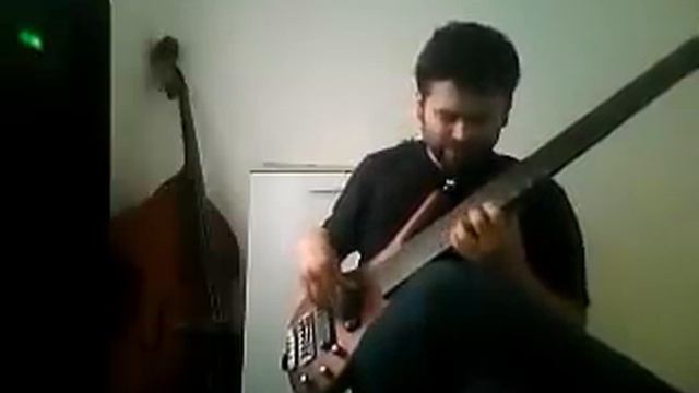 Stefano Capomagi - preludio J.S.Bach (versione Patitucci) смотреть онлайн