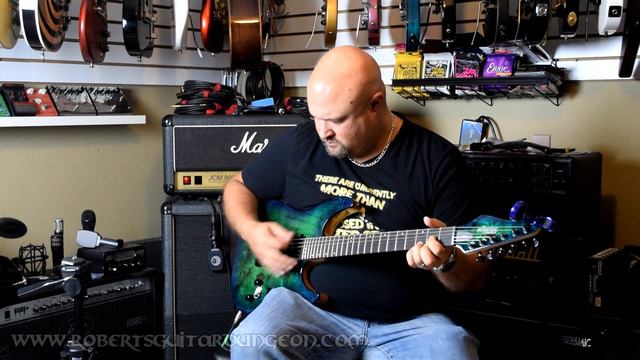 Schecter Guitar Research CR-6: Unboxing & First Impressions смотреть онлайн