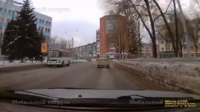 Мобильный патруль ВАЗ-2112 госномер О087СС42 смотреть онлайн