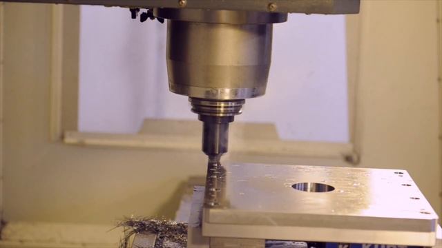 (RU)Haas Automation: What Our Customers Have to Say - Russian subtitles смотреть онлайн