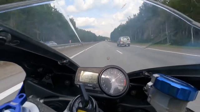 Yamaha R1 2000 Карбовая