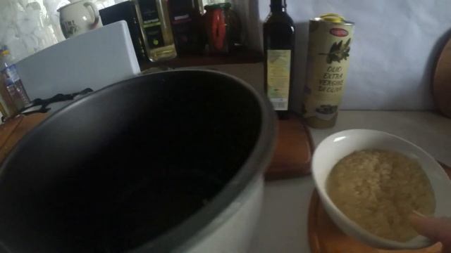 РИСОВА КАША З ШКВАРКАМИ в мультиварці. смотреть онлайн
