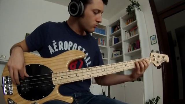 (Music Man Stingray) Cherry Pie - SADE [BASS COVER] by Matteo Chiesa смотреть онлайн