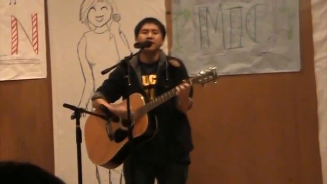 UCR Open Mic Night - Singer & Acoustic Guitar Player *HMONG SONG* Part II (out of 2) смотреть онлайн