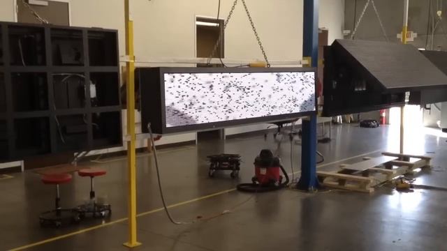 White Monochrome LED Display - Leading Edge Displays смотреть онлайн