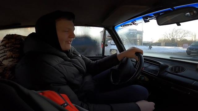 Сколько зарабатывает 16-ти летний не ТИК-ТОКЕР в ЮТУБЕ ? смотреть онлайн