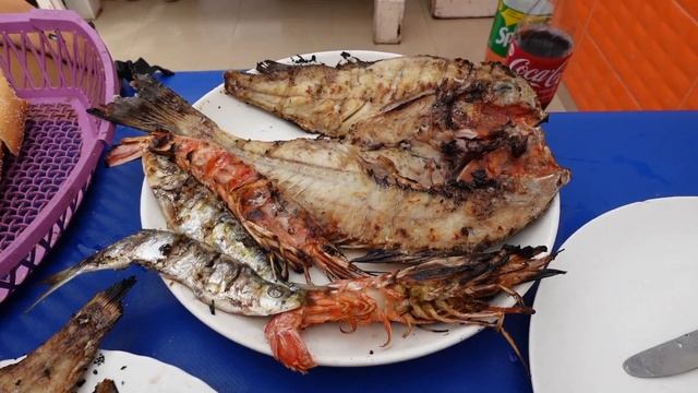 A Day in Essaouira, Morocco ?? | the PERFECT quaint seaside town three hours from Marrakech! смотреть онлайн