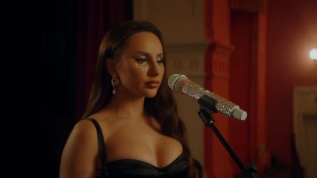 ANNA ASTI - ФЕНИКС (Премьера клипа 2022) смотреть онлайн